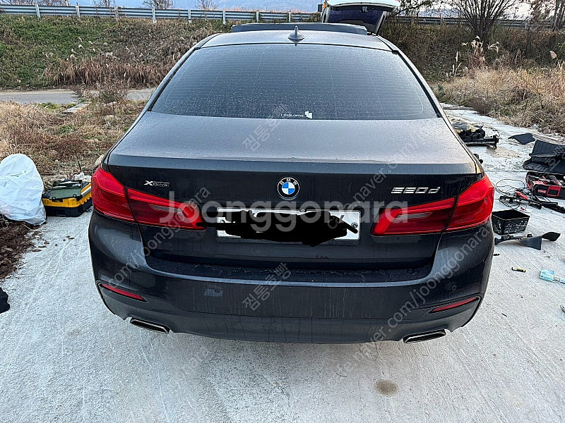 BMW g30 17년 520d x드라이브 스포츠플러스팩...--3