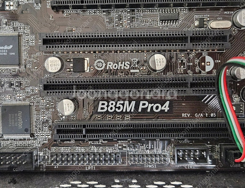 ASRock B85M Pro4 + i3-4160 CPU...--0