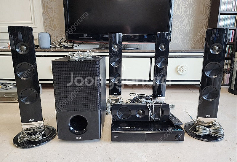 LG DVD 홈씨어터 (HT806TM)--0