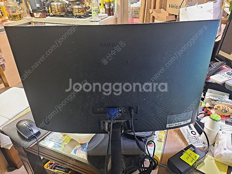삼성 24인치 커브드 모니터 C24F392FH 3.9만--1