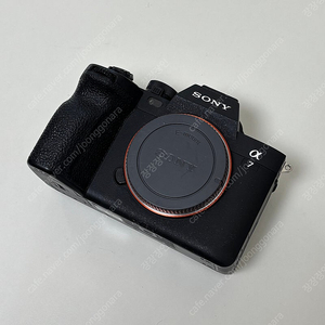 소니 카메라 sony a7m4 판매합니다