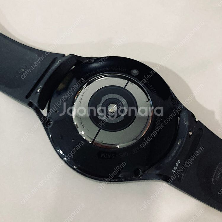 갤럭시 워치5 블랙 44MM S급 케이블포함 8만원 판...--4