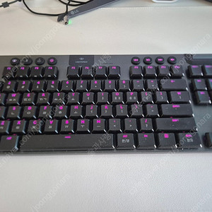 로지텍 G913 TKL 갈축 팝니다.