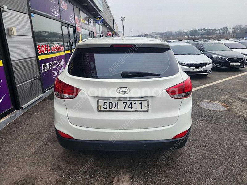 현대 투싼iX 2WD VGT X20 저렴하게 판매합니다...--4