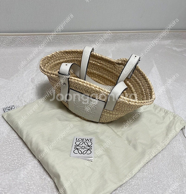로에베 라탄백--4