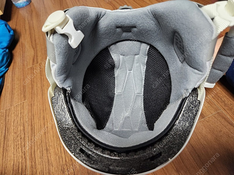 스키보드 헬멧 2개--6