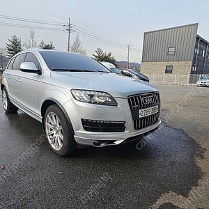 아우디 Q7 4L 35TDI 콰트로다이나믹 판매합니다.