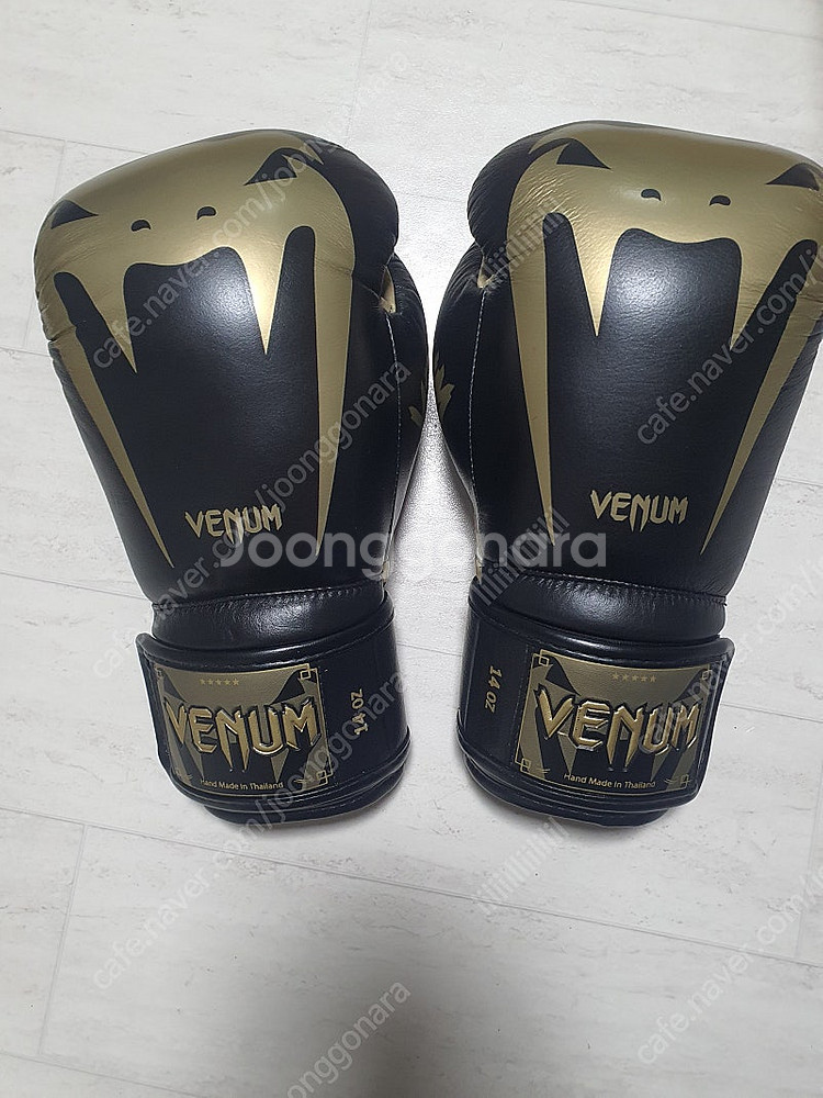 베넘 자이언트 3.0 블랙골드 팝니다. 14oz--3