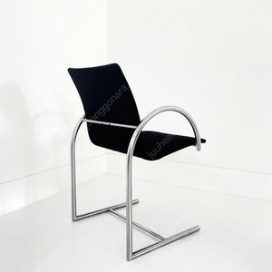 빈티지체어 Metaform circle chair (Black)