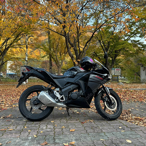 혼다 cbr125 17년식