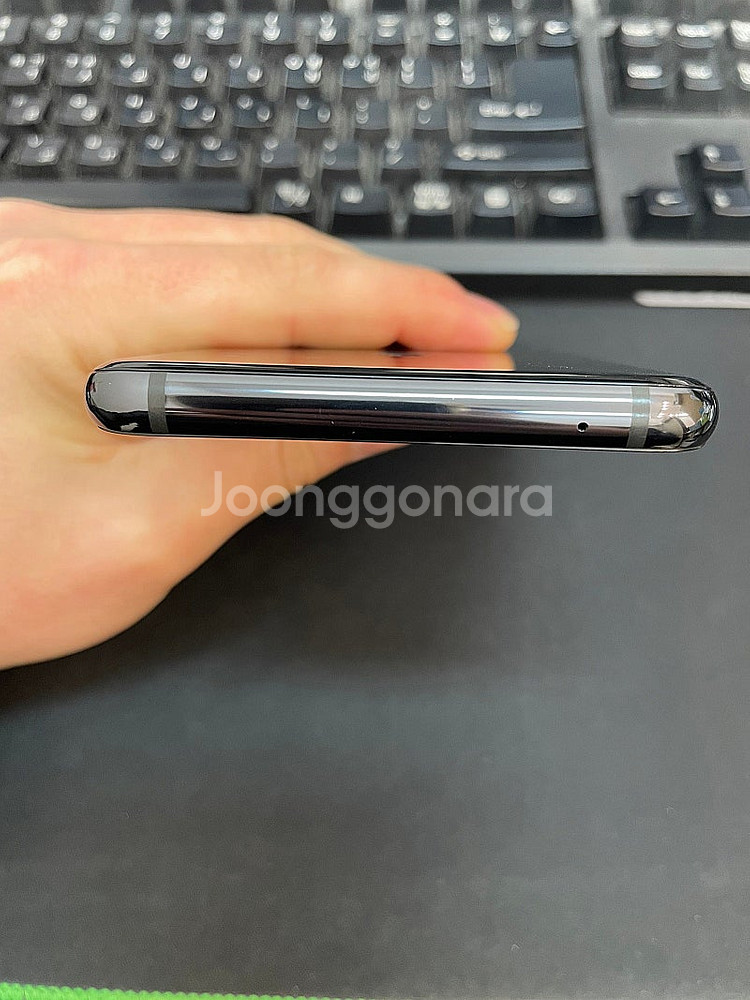 LGV50 블랙 128GB 듀얼포함 상태좋은 중고18만...--4