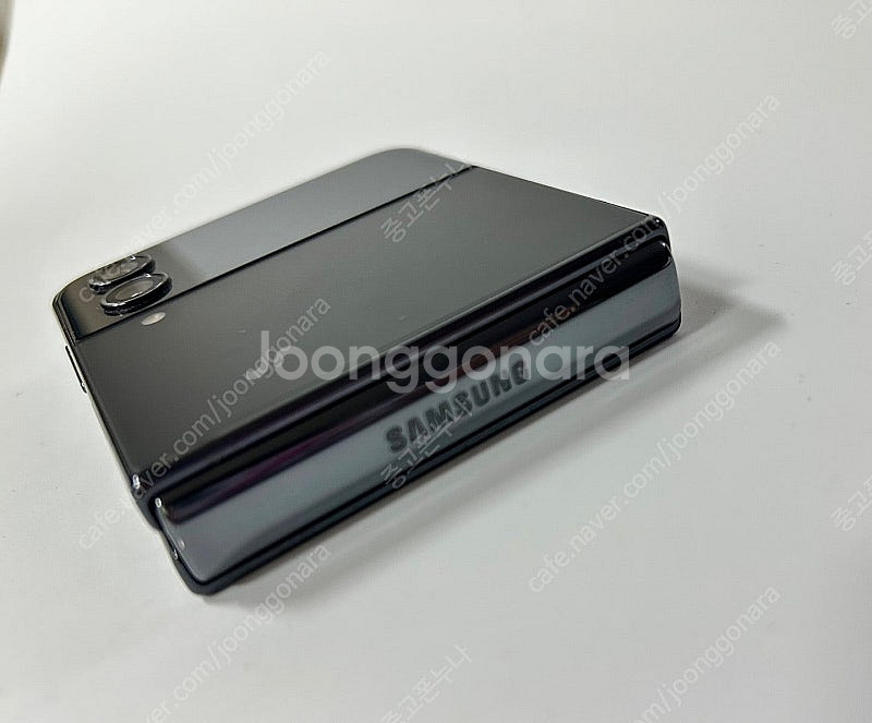 갤럭시제트플립4 자급제블랙 중고폰공기계 당일발송!--3