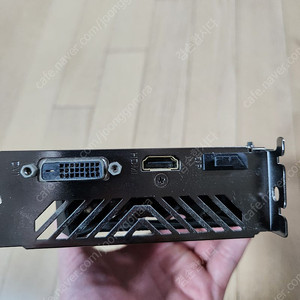 기가바이트 1050ti 2팬 무전원