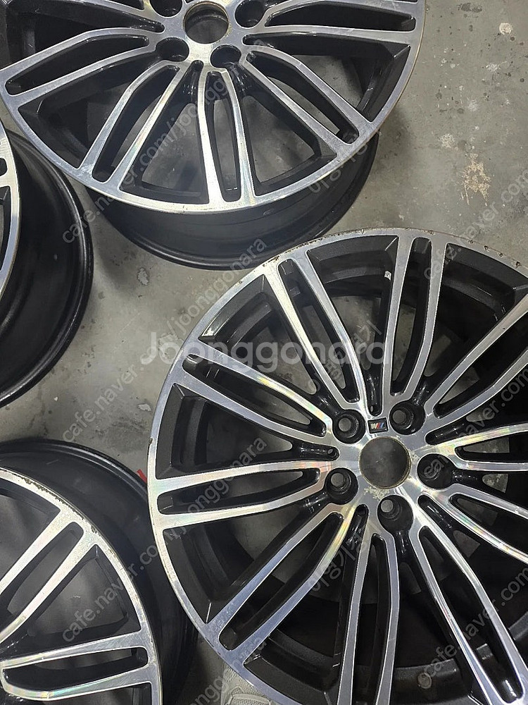 bm g30 530d 664m 휠만 팝니다 60만--1