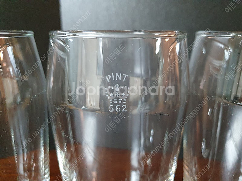 영국 파인트 562 맥주잔 2개--1