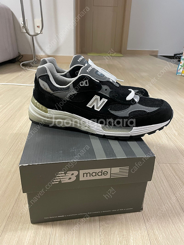 뉴발란스 992 블랙화이트--3