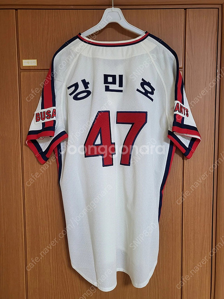 강민호 롯데 시절 유니폼(챔피언 홈) 판매합니다--1