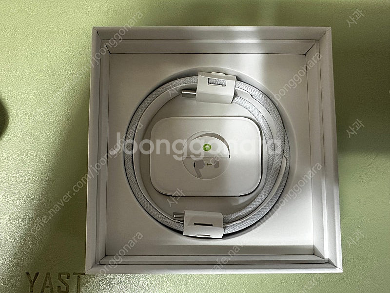 에어팟 프로 2세대 usb-c 팝니다--3