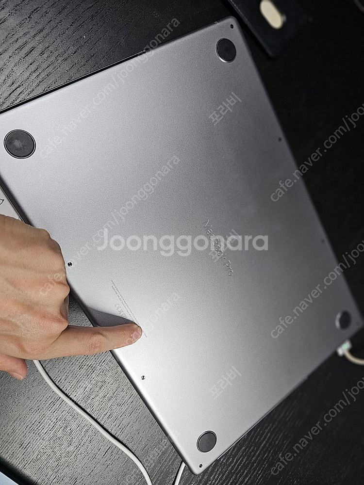 맥북 M1 PRO 16인치 32gb 램 2TB 최상 옵...--6