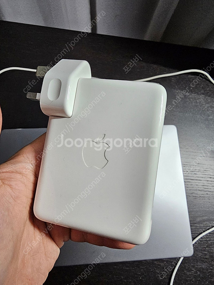 맥북 M1 PRO 16인치 32gb 램 2TB 최상 옵...--8