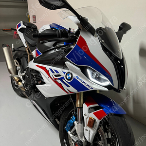 Bmw s1000rr 팝니다