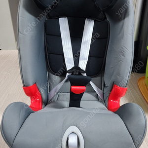 유아용 카시트 Britax Romer Advansfix3+여름용 메쉬 방석+차 시트 보호커버 직거래. 택배가능. 9개월~12세, 35kg까지 사용가능.택배가능. 4만