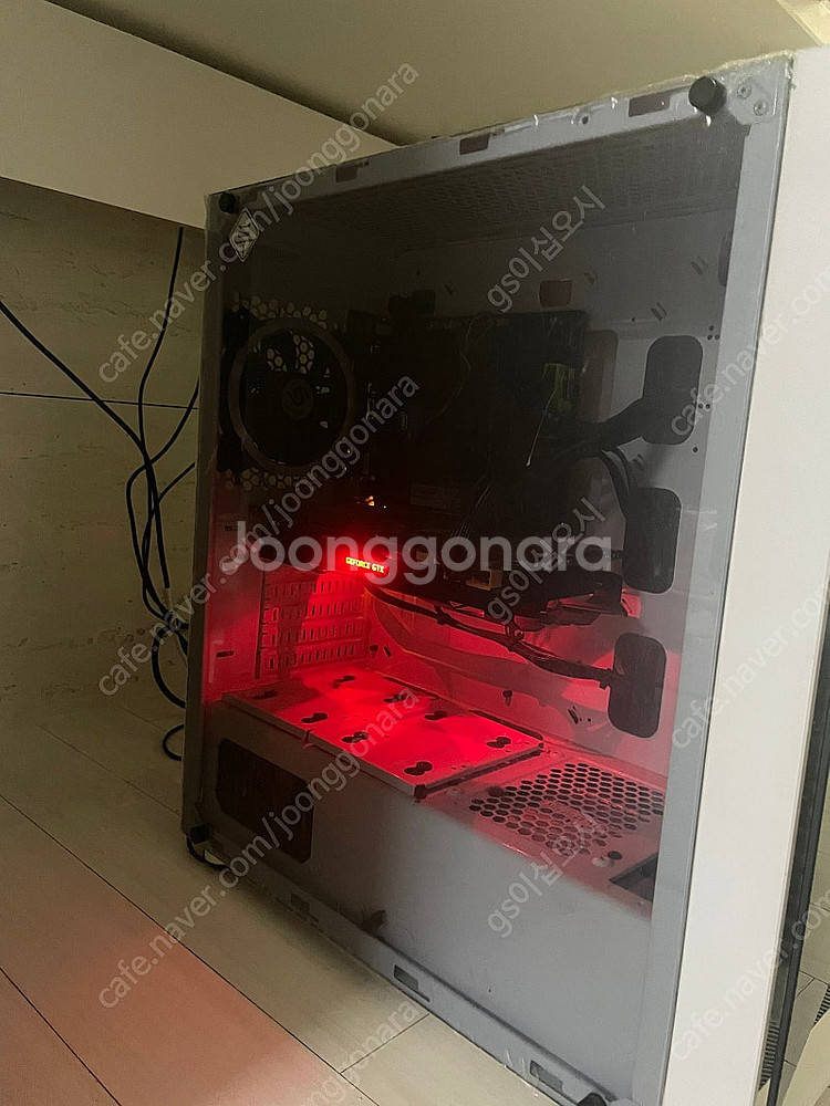 데스크탑 i7-8700 1070ti 램16기가 팝니다(...--1