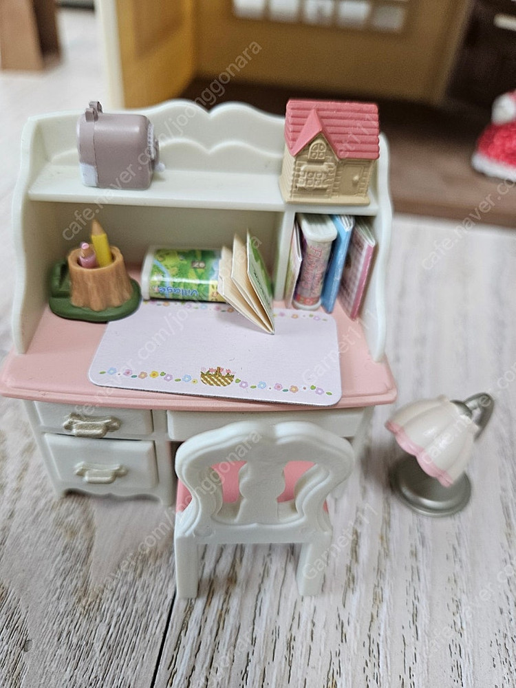 실바니안 피아노 책상--1