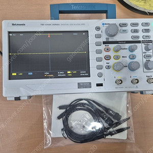 TEKTRONIX 오실로스코프 TBS1072C 판매합니다