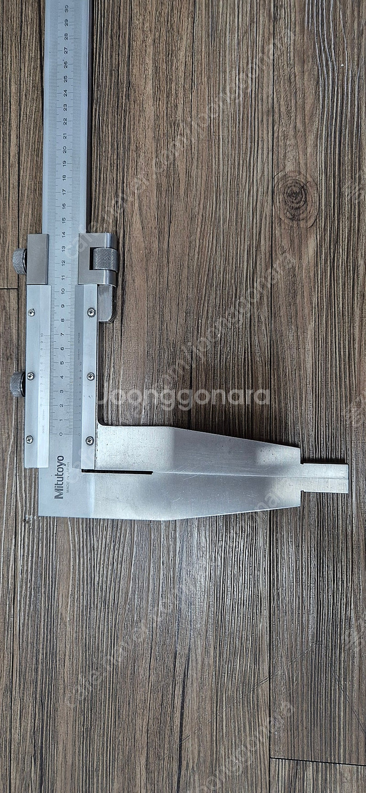 미쓰토요 버니어 캘리퍼스 팝니다. 1500mm--1