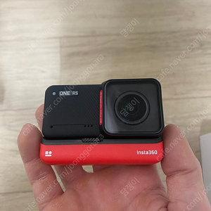 Insta 360 one rs 판매합니다