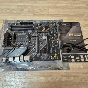 ASUS TUF Gaming B550-PLUS 판매합니다