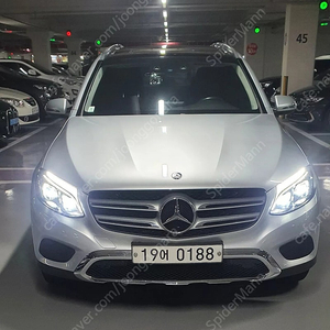 벤츠 GLC220D 4MATIC 판매 합니다