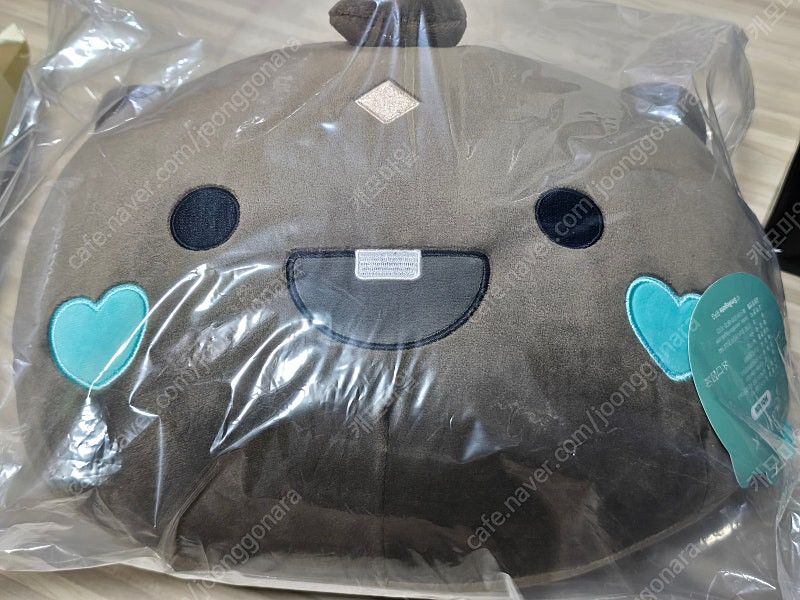 로스트아크x더현대 굿즈 여러개 판매합니다.--3