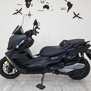 BMW c400GT