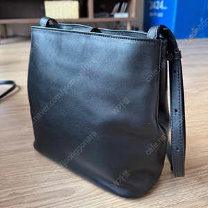 로서울 숄더백 (Aline Medium Shoulder bag )