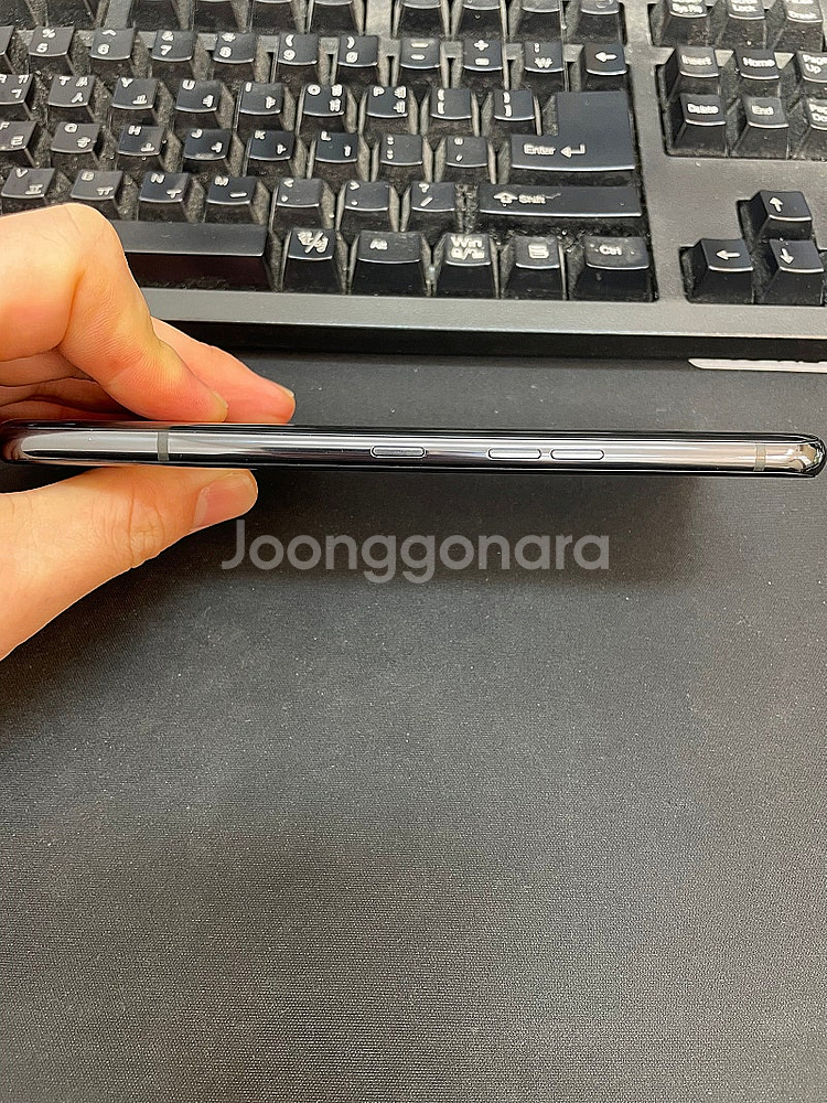 LGV50 블랙 128GB 듀얼포함 상태좋은 중고18만...--8
