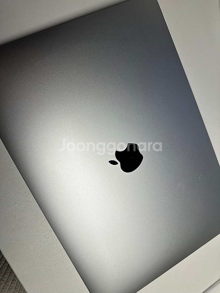 가격내림 ) 맥북에어13인치 m1 2020 8GB 73...--2