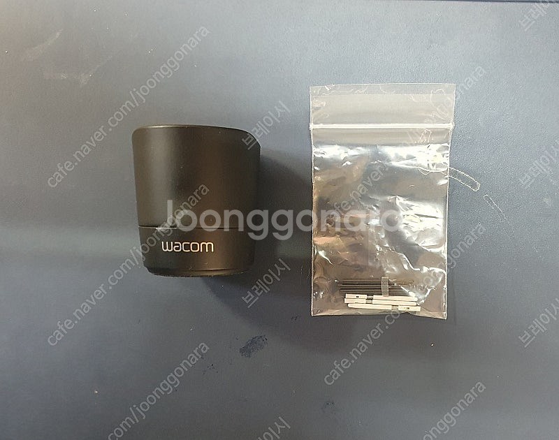 와콤 정품 스탠드(거치대)+펜심입니다. (KP 501E...--0