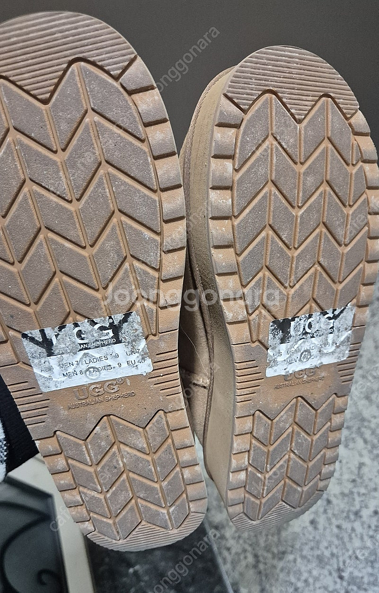 어그부츠 울트라미니플랫폼 40사이즈--3