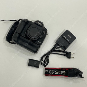 5d mark 3 (오막삼) 풀 구성 / 카메라 바디, 배터리그립, 핸드 스트랩, 정품 넥스트랩 일괄 판매합니다.