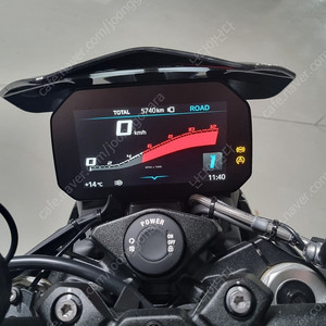 BMW S1000R 싱글알 23년식 24년출고 5,7xxkm 보증기간 2027년까지