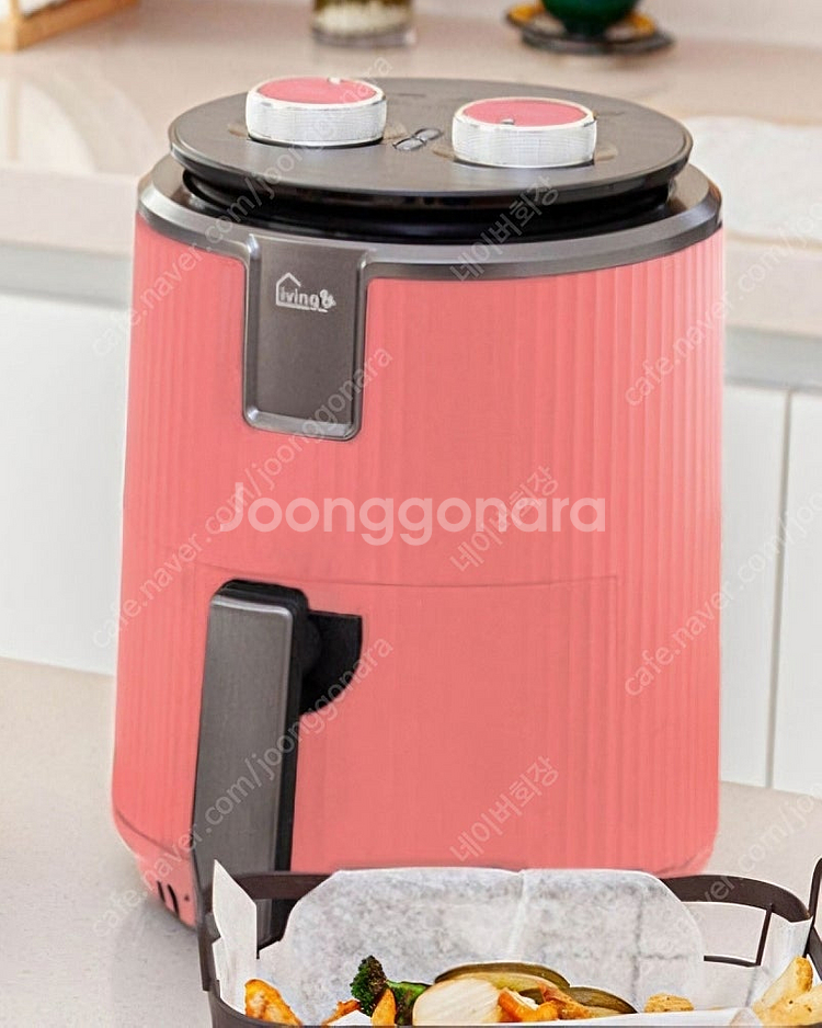 미개봉 새제품 리빙앤 에어프라이어 코랄컬러 판매합니다.--0