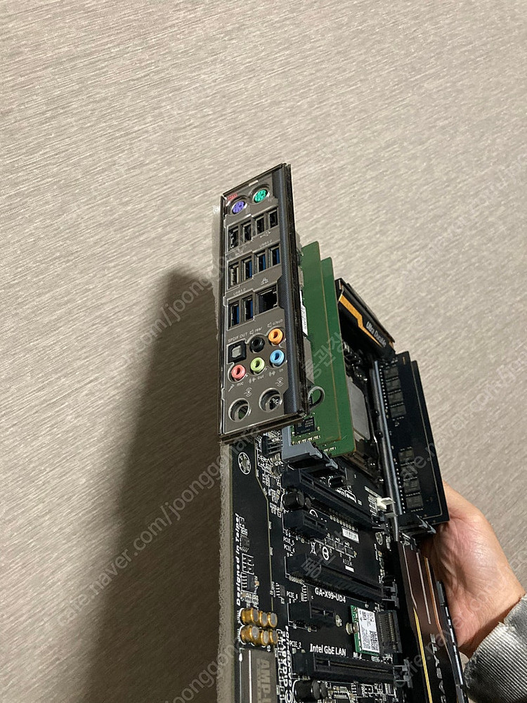 민트급 X99-UD4보드 + CPU + DDR4 32GB세트로 팝니다--6