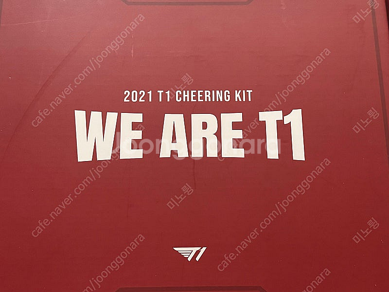 we are t1 굿즈 팝니다.--3