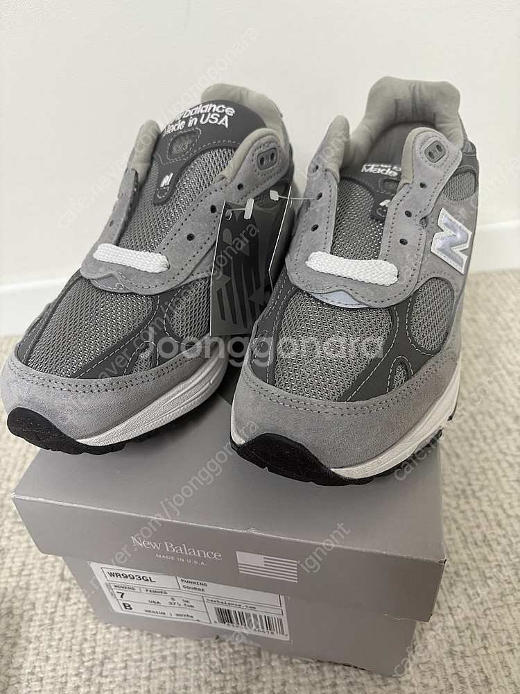 뉴발란스 993 240사이즈--0