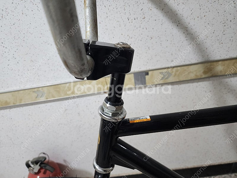 크로몰리 픽시프레임 + BMX 핸들바 + 4볼트 퀼스템...--6