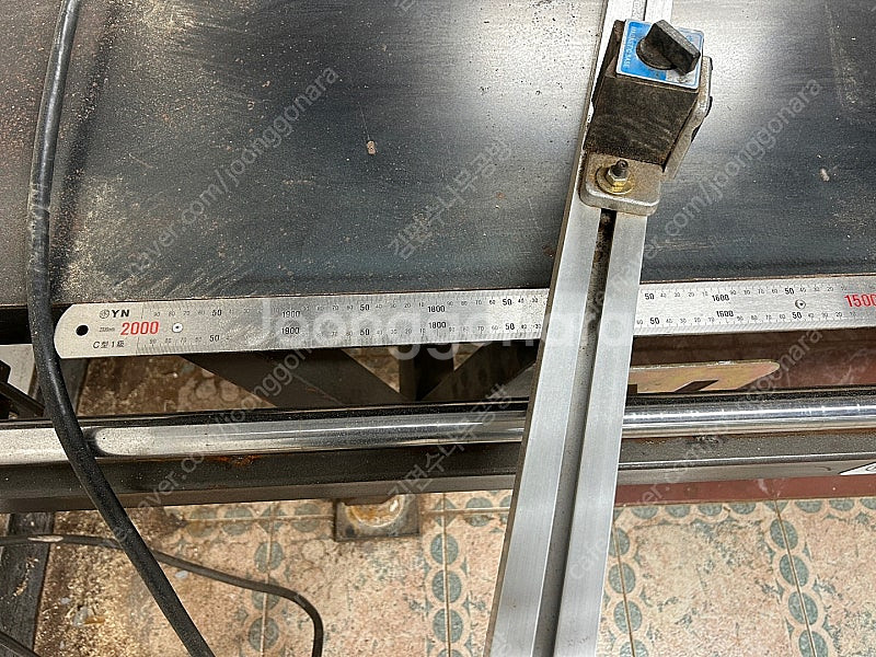 목공용 재단기 팝니다.--3