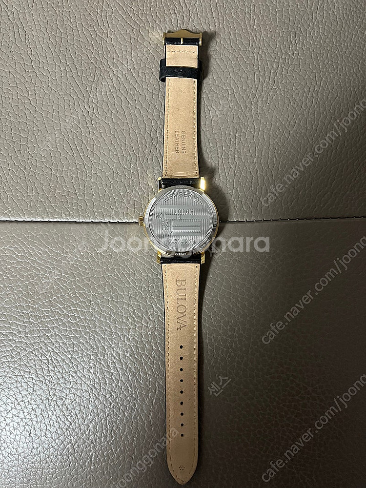 부로바 쿼츠 97A149 팝니다--2