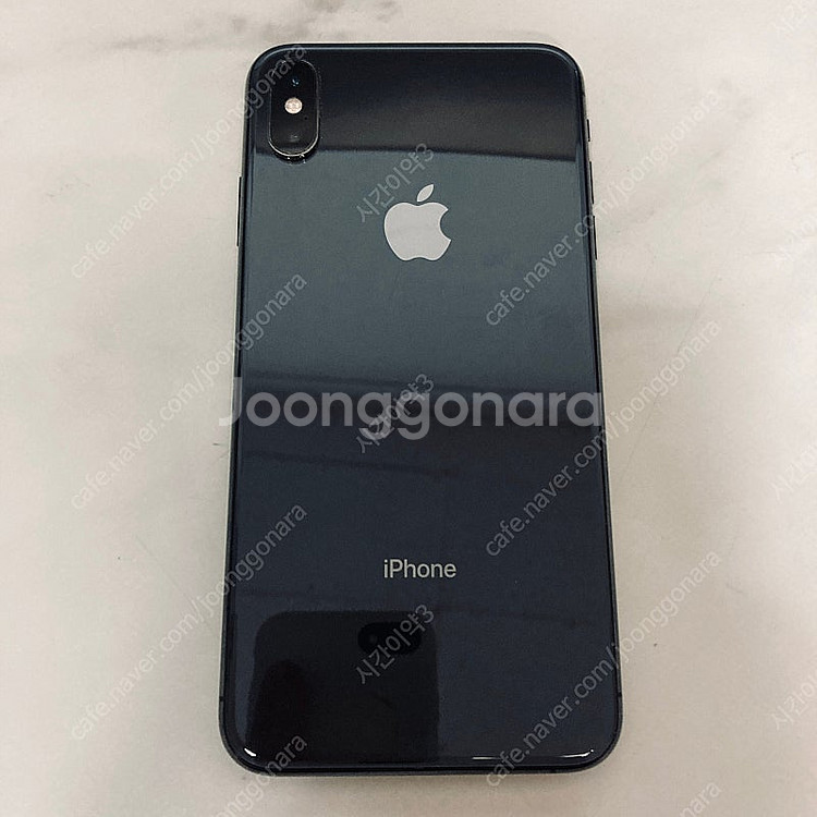 아이폰XS맥스 블랙 64기가 외관완전깨끗! 20만원 판매합니다--1
